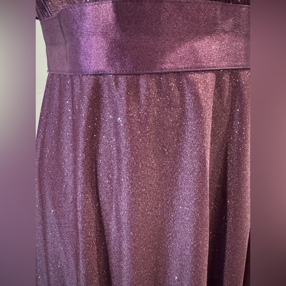 Like New Elegant Purple Evening Gown - Picture 3 of 8